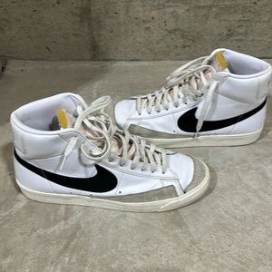 Men's Nike high top blazers